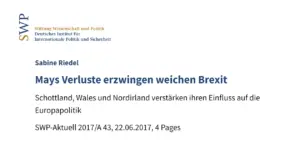 S. Riedel 2017 2 theresa may weicher Brexit
